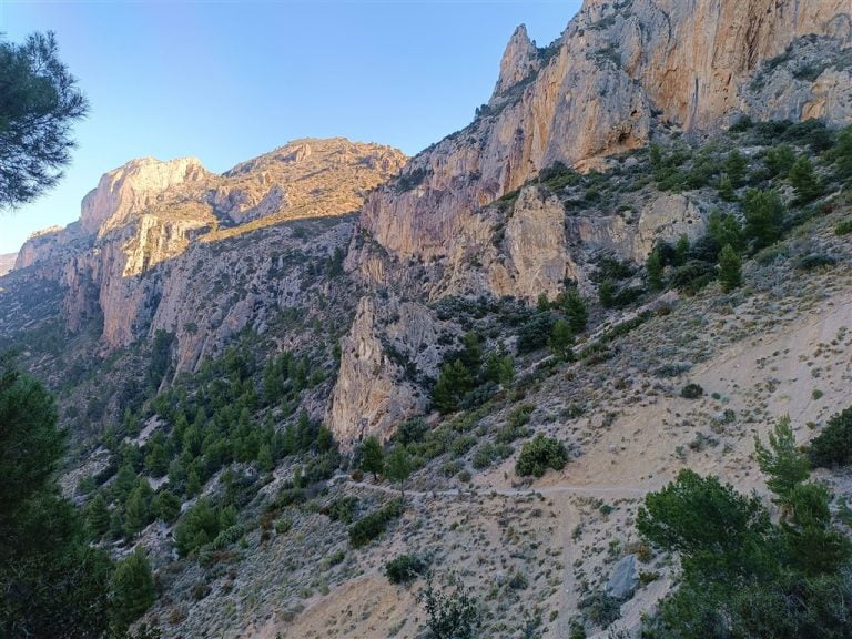 Cabeço d’Or 1209 m. Busot (Alacant).